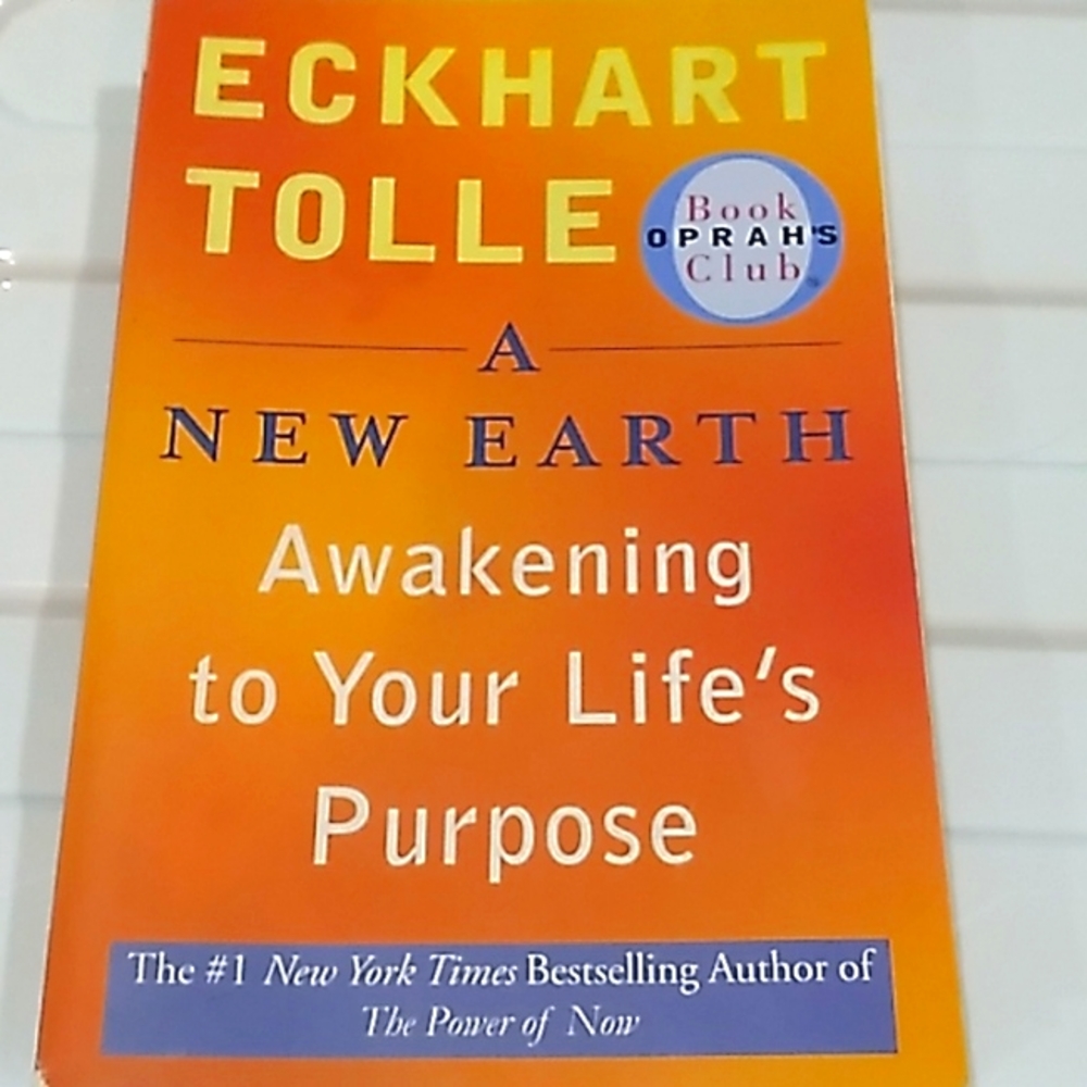 (5/$10) A New Earth Book